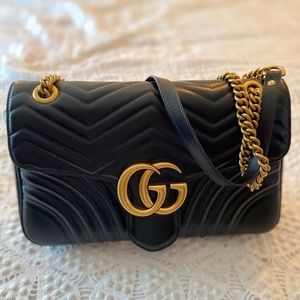 Gucci Mormont medium black leather shoulder bag